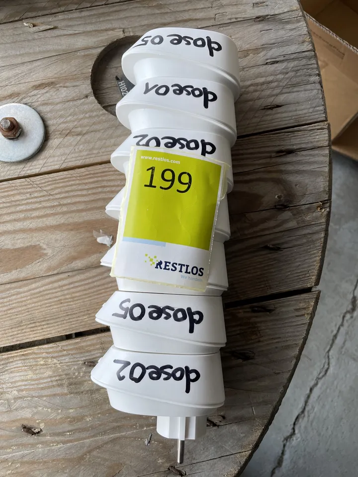 7x W-Lan Steckdosen TP-LINK HS100